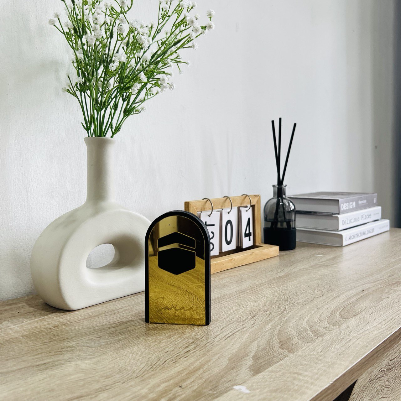 Standee Allah Muhammad